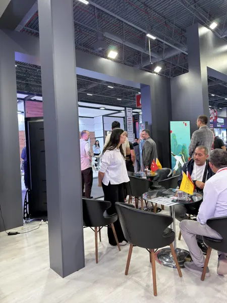 SIGN İstanbul fuarında LED Grafik standından görüntü 7